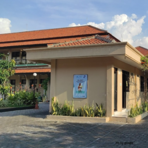 Gedung SMA 2 Semarang